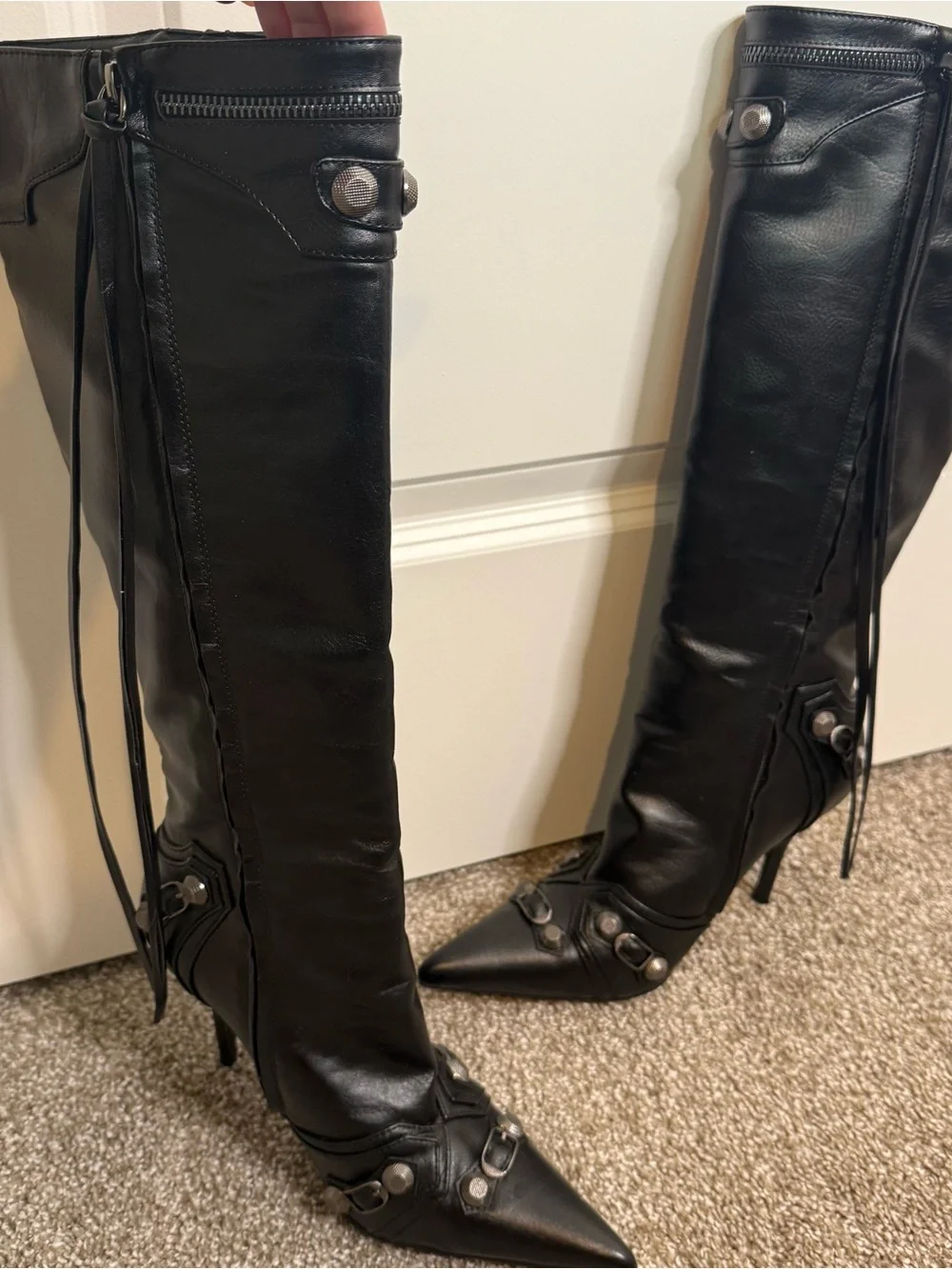 Black Knee-High Pointed Toe Stiletto Boots